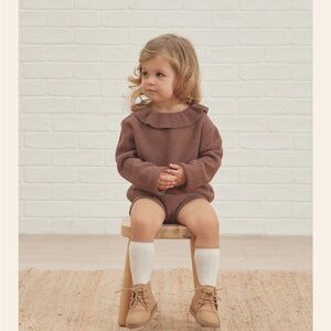 Quincy may organic cotton Peter Pan knit sweater